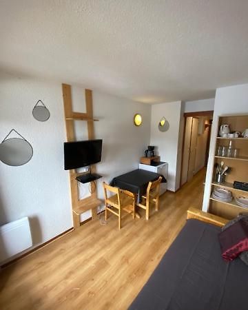 Studio 50 M Du Funiculaire Et Pistes 티뉴 외부 사진
