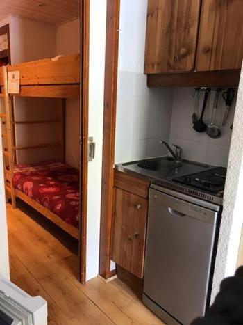 Studio 50 M Du Funiculaire Et Pistes 티뉴 외부 사진